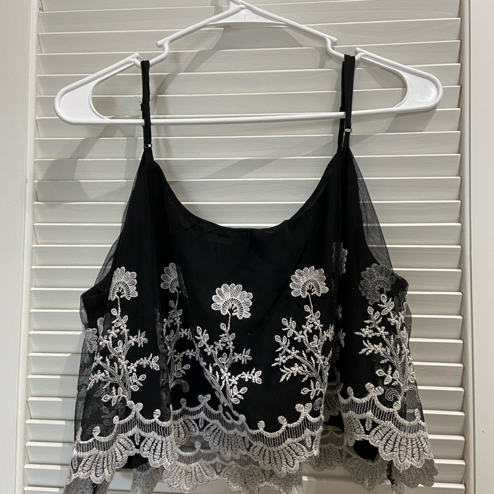 Black Floral Crop Top Mesh